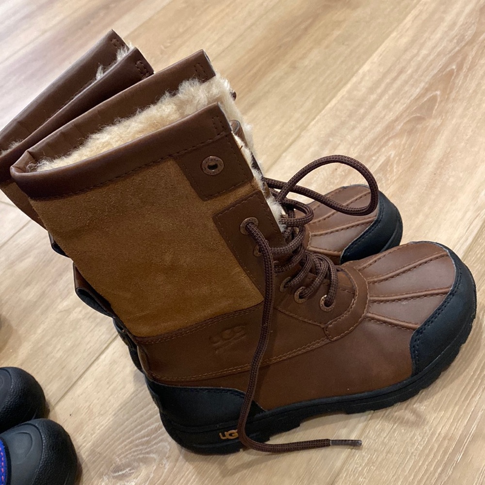 NEW UGG Snow Boots